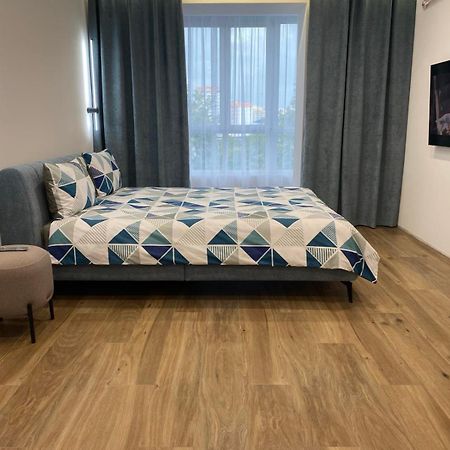 Апартаменти В Районі Автовокзалу Поблизу Обласноі Лікарні Жк Great House,Жк Арена Rivne Exterior photo